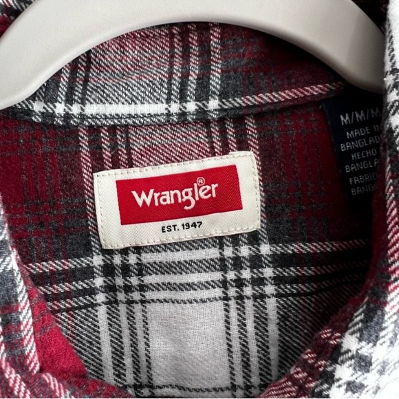 Wrangler Men’s Plaid Flannel Shirt Button Down Red White Western - Size Medium - Picture 3 of 8